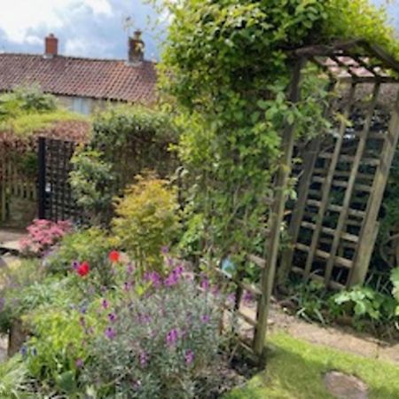 Picturesque Stone Cottage In The Heart Of North Yorkshire Village - Hideaway Cottage Luaran gambar